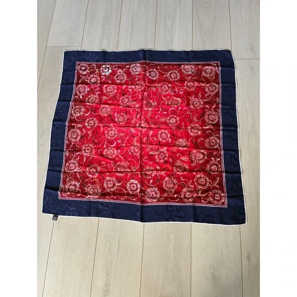 Vintage 100% Silk Scarf Italy Floral Jacquard Navy Blue Red Square Foulard - Picture 1 of 7